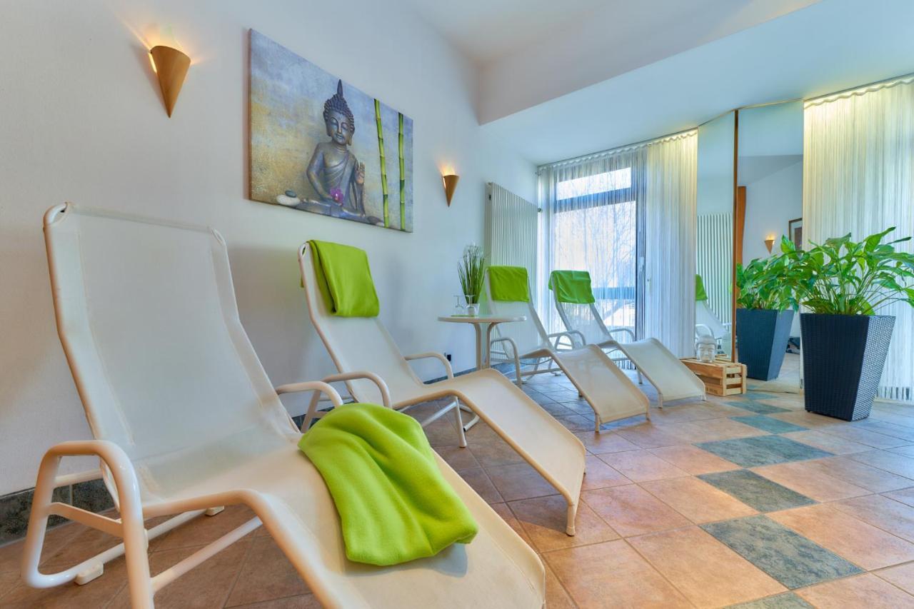 Hotel Garni Am Goetheplatz Bad Münster am Stein-Ebernburg Extérieur photo